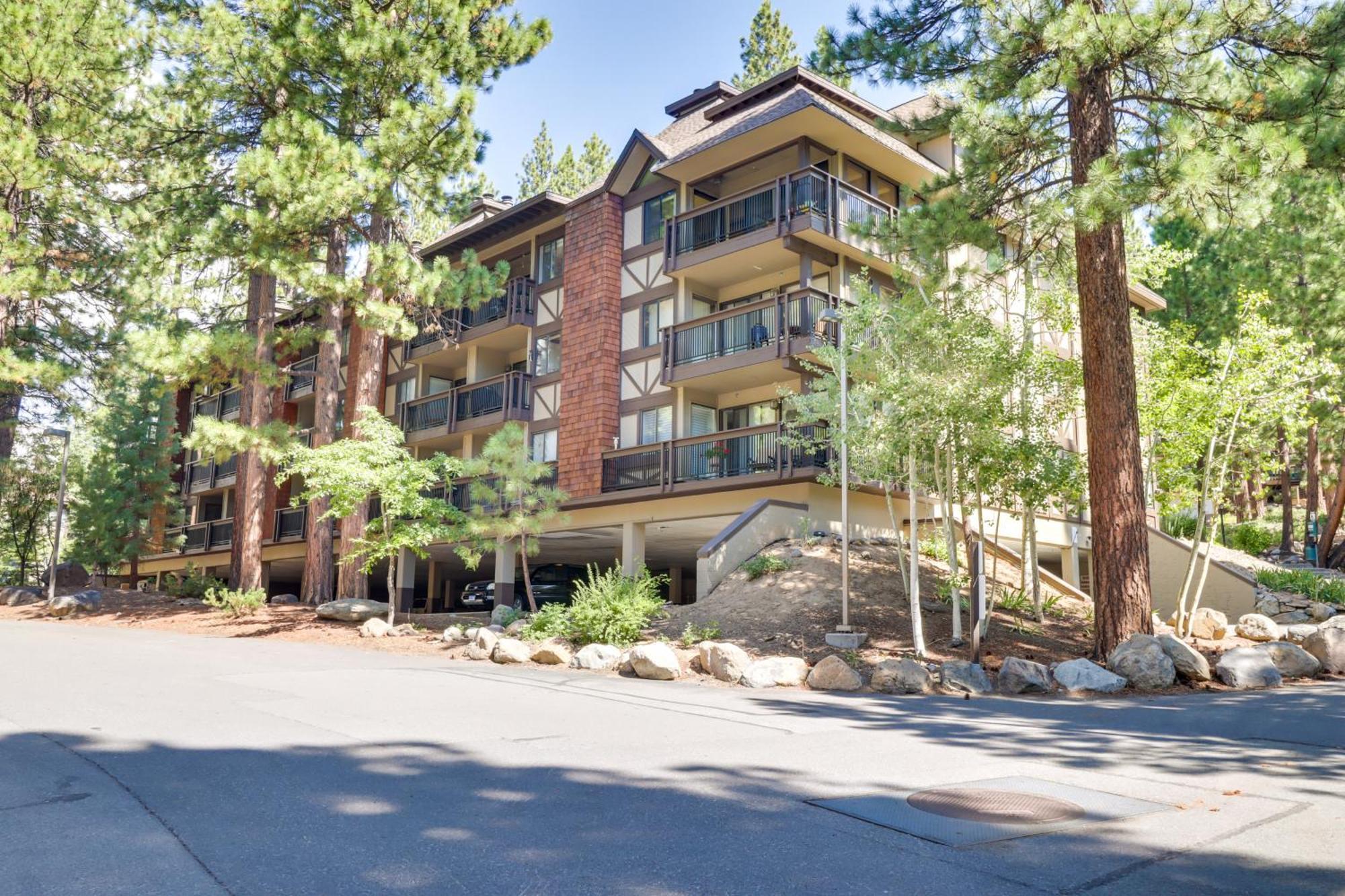 Incline Village Condo With Balcony 1 Mi To Trail! Eksteriør bilde